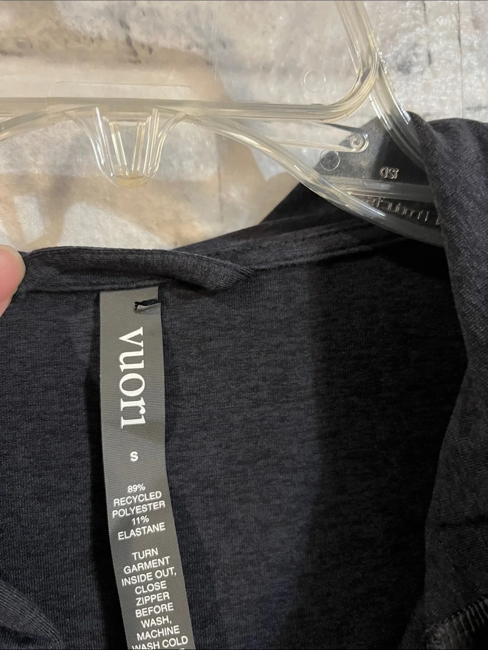 NWT vuori halo performance hoodie 2.0 heathered blue - Picture 5 of 6